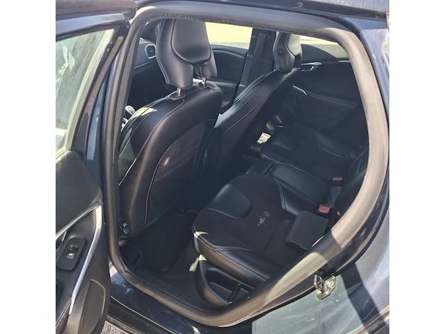 Personenauto volvo, v40 1.6 d2 r-design, bouwjaar 2013 - afbeelding 26 van  52