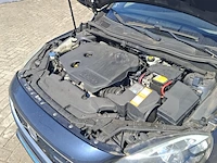 Personenauto volvo, v40 1.6 d2 r-design, bouwjaar 2013 - afbeelding 41 van  52