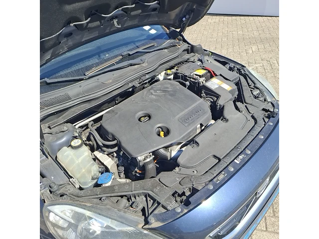 Personenauto volvo, v40 1.6 d2 r-design, bouwjaar 2013 - afbeelding 42 van  52