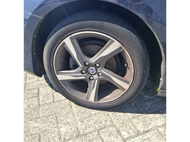 Personenauto volvo, v40 1.6 d2 r-design, bouwjaar 2013 - afbeelding 52 van  52