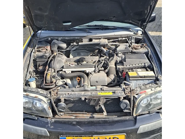 Personenauto volvo, v40 1.8, 2002 - afbeelding 33 van  43