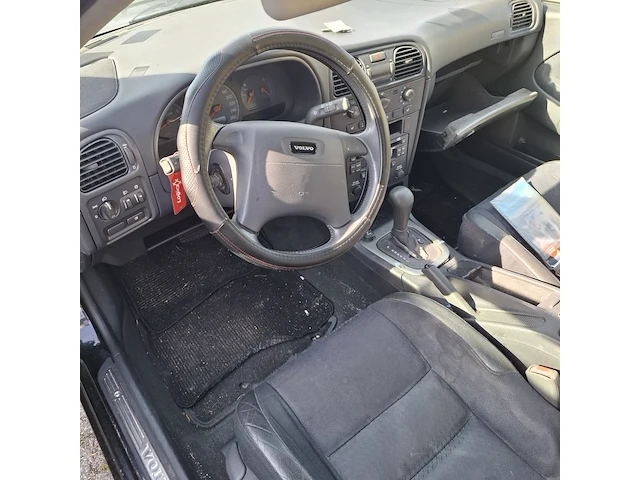 Personenauto volvo, v40 1.8, 2002 - afbeelding 42 van  43