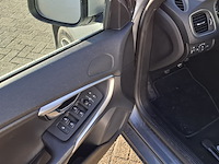 Personenauto, volvo, v40 2.0, 2015 - afbeelding 18 van  46
