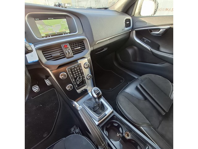 Personenauto, volvo, v40 2.0, 2015 - afbeelding 27 van  46