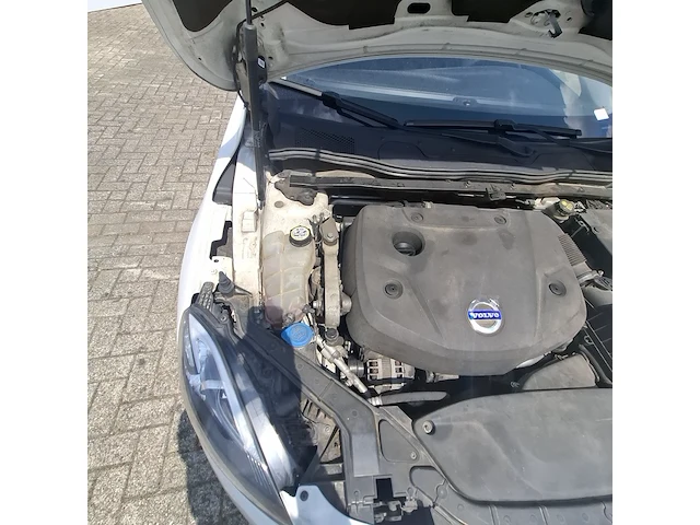 Personenauto volvo, v40 2.0 d4 base business, bouwjaar 2014 - afbeelding 22 van  38