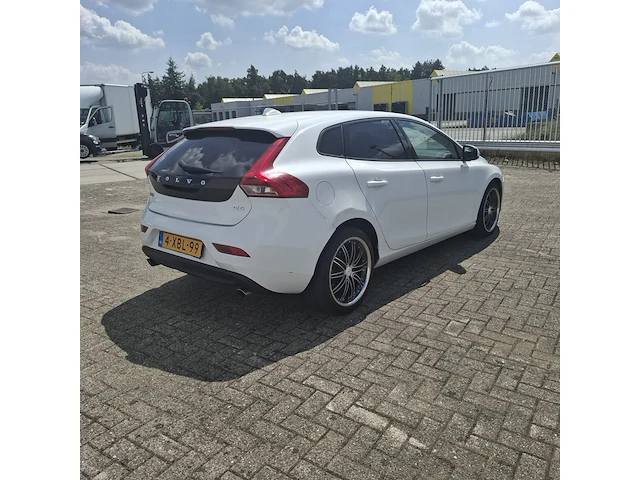Personenauto volvo, v40 2.0 d4 base business, bouwjaar 2014 - afbeelding 35 van  38