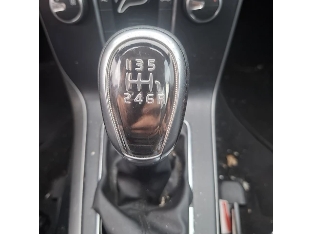 Personenauto volvo, v40 2.0 d4, bouwjaar 2013 - afbeelding 11 van  58