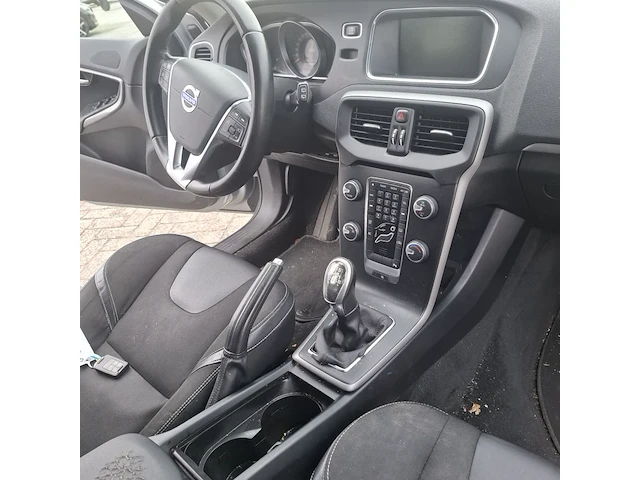 Personenauto volvo, v40 2.0 d4, bouwjaar 2013 - afbeelding 29 van  58