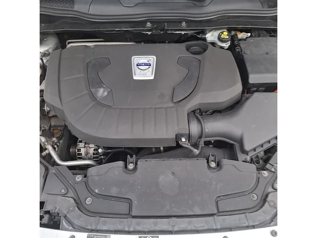Personenauto volvo, v40 2.0 d4, bouwjaar 2013 - afbeelding 32 van  58