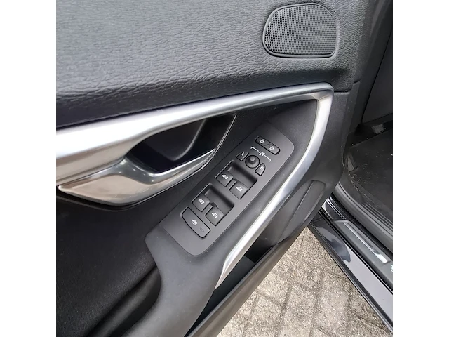 Personenauto volvo, v40 2.0 d4, bouwjaar 2014 - afbeelding 2 van  55