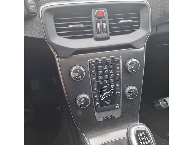 Personenauto volvo, v40 2.0 d4, bouwjaar 2014 - afbeelding 11 van  55