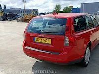 Personenauto volvo, v50 2.0d, bouwjaar 2007 | 229650 km | 81-xt-dh - afbeelding 2 van  49