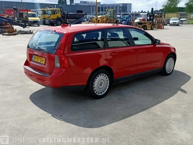Personenauto volvo, v50 2.0d, bouwjaar 2007 | 229650 km | 81-xt-dh - afbeelding 4 van  49