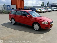 Personenauto volvo, v50 2.0d, bouwjaar 2007 | 229650 km | 81-xt-dh - afbeelding 8 van  49