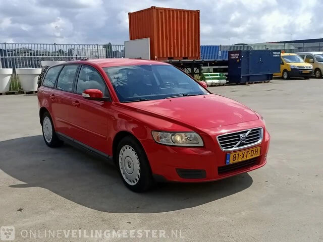 Personenauto volvo, v50 2.0d, bouwjaar 2007 | 229650 km | 81-xt-dh - afbeelding 9 van  49