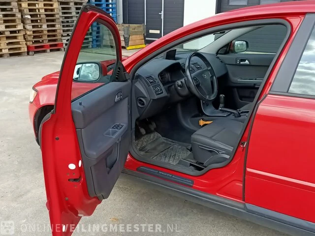 Personenauto volvo, v50 2.0d, bouwjaar 2007 | 229650 km | 81-xt-dh - afbeelding 16 van  49