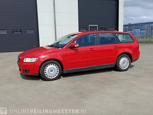 Personenauto volvo, v50 2.0d, bouwjaar 2007 | 229650 km | 81-xt-dh - afbeelding 23 van  49