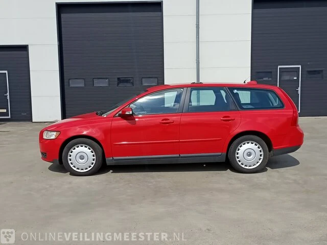 Personenauto volvo, v50 2.0d, bouwjaar 2007 | 229650 km | 81-xt-dh - afbeelding 34 van  49