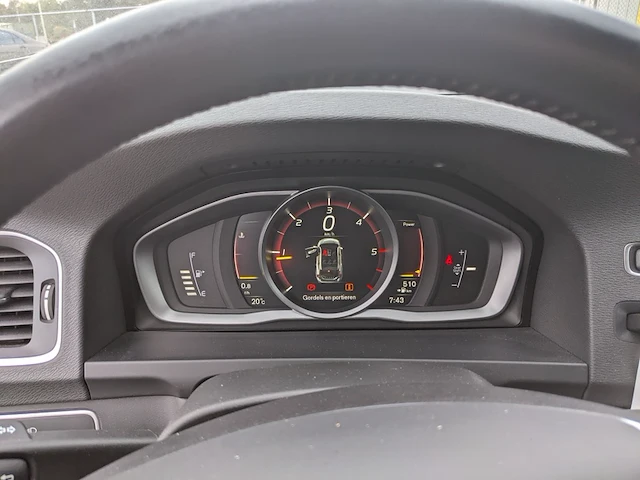 Personenauto volvo, v60 2.0 d4 nordic+, wit, bouwjaar 2016 - afbeelding 7 van  41