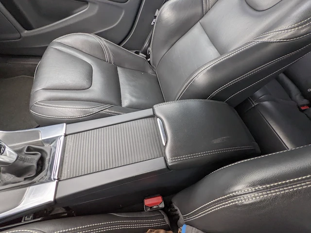 Personenauto volvo, v60 2.0 d4 nordic+, wit, bouwjaar 2016 - afbeelding 16 van  41