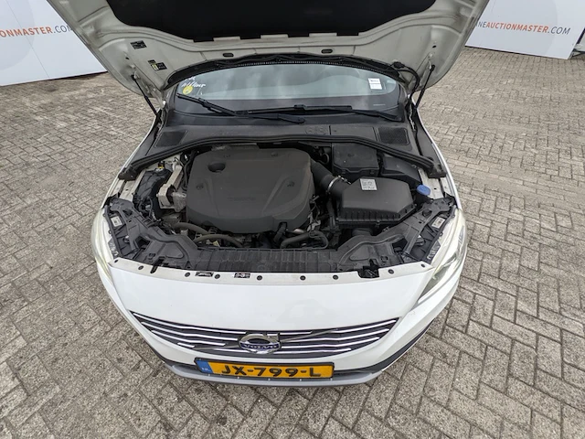 Personenauto volvo, v60 2.0 d4 nordic+, wit, bouwjaar 2016 - afbeelding 22 van  41