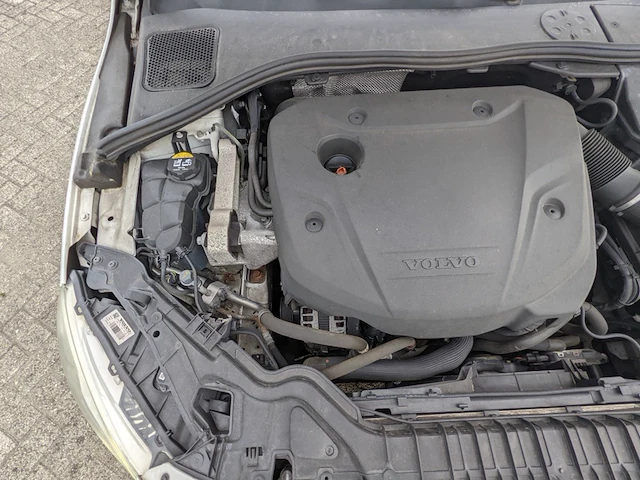 Personenauto volvo, v60 2.0 d4 nordic+, wit, bouwjaar 2016 - afbeelding 25 van  41