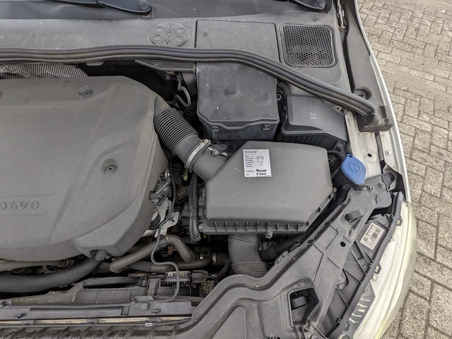 Personenauto volvo, v60 2.0 d4 nordic+, wit, bouwjaar 2016 - afbeelding 27 van  41