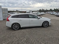Personenauto volvo, v60 2.0 d4 nordic+, wit, bouwjaar 2016 - afbeelding 34 van  41