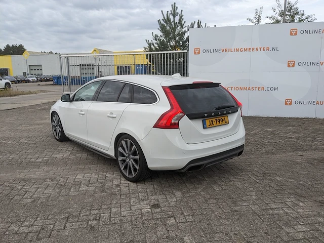 Personenauto volvo, v60 2.0 d4 nordic+, wit, bouwjaar 2016 - afbeelding 39 van  41