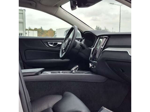 Personenauto, volvo, v60, 2021 - afbeelding 80 van  89