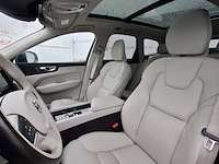 Personenauto volvo, xc60 2.0 recharge t6 awd, bouwjaar 2021 - afbeelding 2 van  47