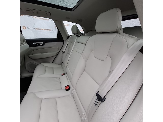 Personenauto volvo, xc60 2.0 recharge t6 awd, bouwjaar 2021 - afbeelding 13 van  47