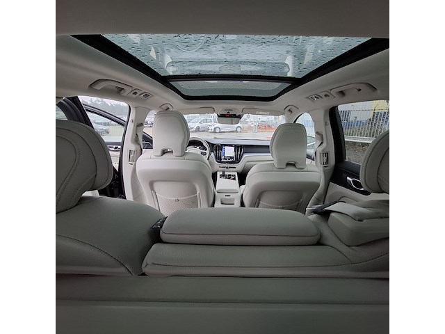 Personenauto volvo, xc60 2.0 recharge t6 awd, bouwjaar 2021 - afbeelding 17 van  47