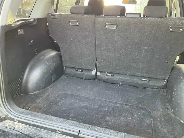 Personenauto - afbeelding 33 van  39