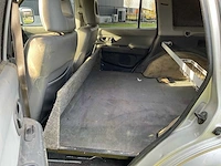 Personenauto - afbeelding 15 van  37
