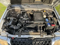 Personenauto - afbeelding 21 van  37