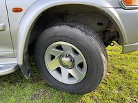 Personenauto - afbeelding 27 van  37