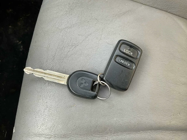 Personenauto - afbeelding 31 van  37