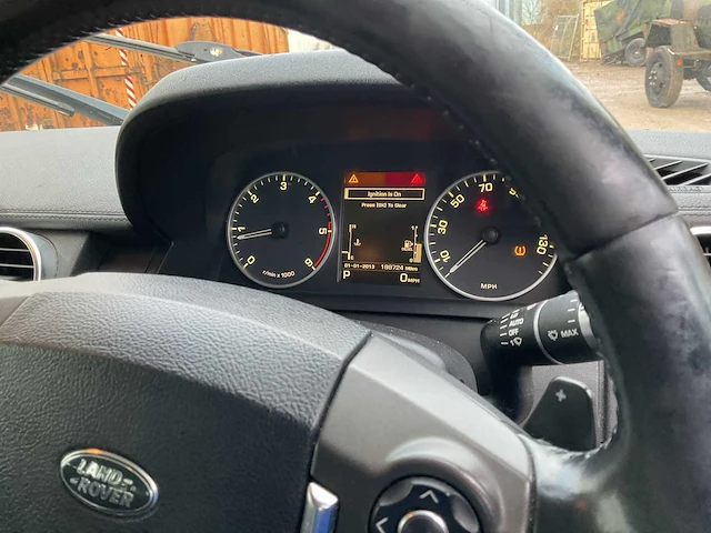 Personenauto - afbeelding 14 van  19