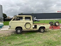 Personenauto - afbeelding 10 van  15