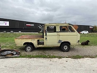 Personenauto - afbeelding 11 van  15