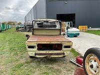 Personenauto - afbeelding 13 van  15