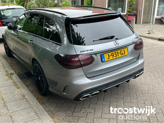 Personenauto - afbeelding 23 van  36
