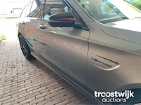 Personenauto - afbeelding 33 van  36