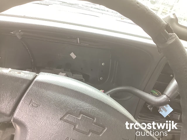 Personenauto - afbeelding 2 van  15