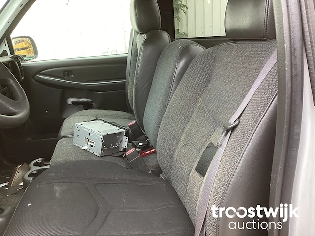 Personenauto - afbeelding 14 van  15