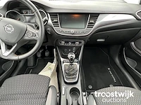 Personenauto - afbeelding 11 van  28