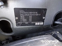 Personenauto - afbeelding 9 van  30