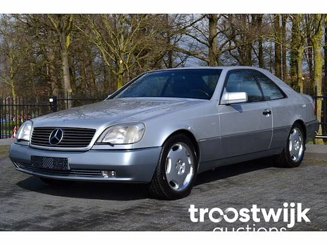 Personenauto - afbeelding 1 van  50