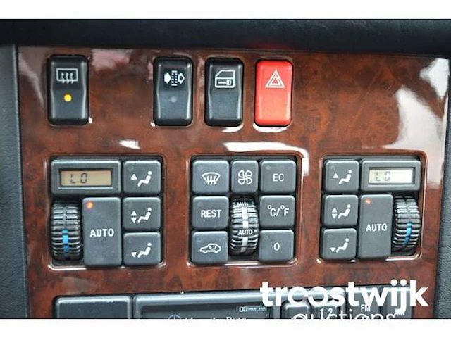 Personenauto - afbeelding 17 van  50